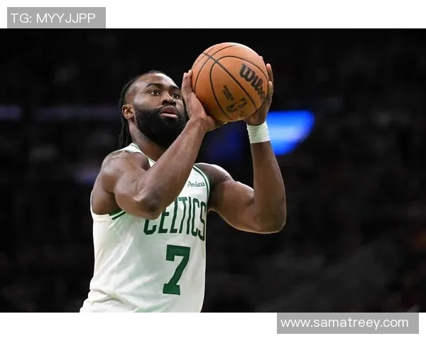 尼克斯主场大胜凯尔特人，豪取三连胜，引领全场狂潮